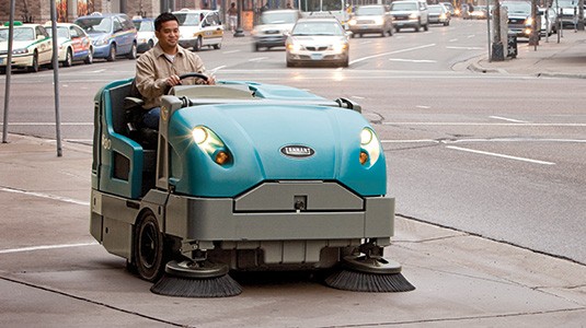 S30 Barredora de operador a bordo